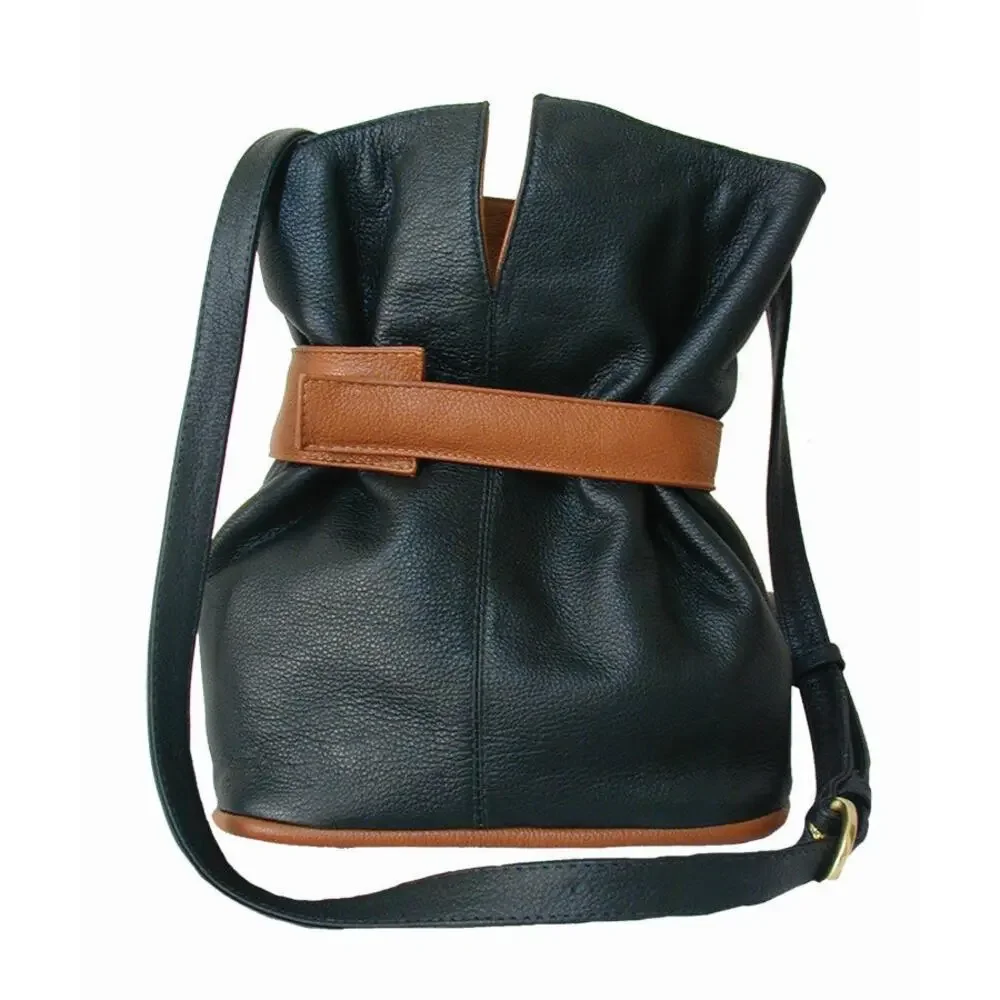 J.P. Ourse Madison Avenue Leather Bucket Bag Black Tan Shoulder Purse EUC